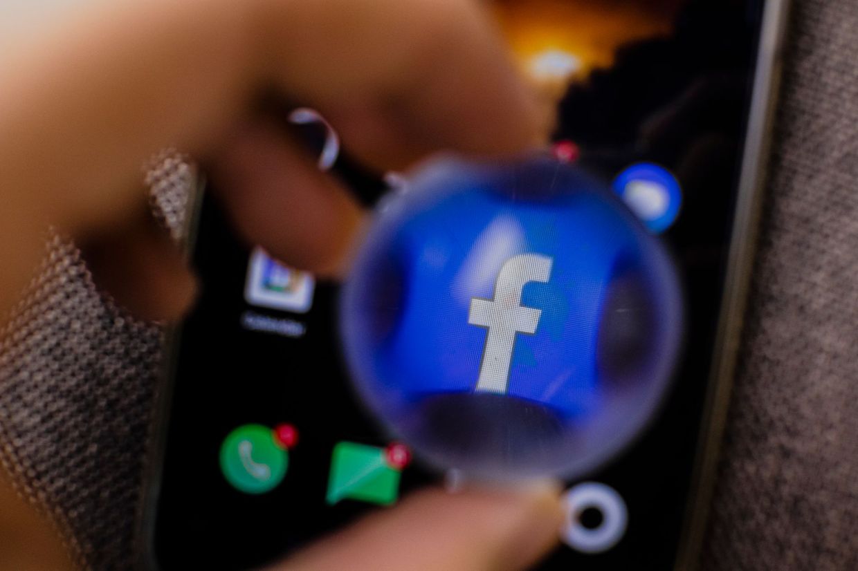 Meta's Chinese Ad Partner Flooded Facebook and Instagram With Illegal 'Nudify' App Promotions