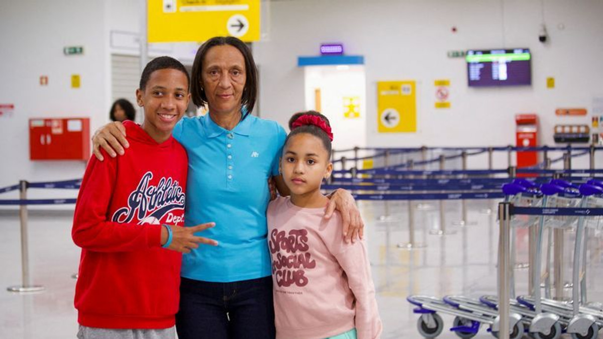 Cape Verde Keeper Vozinha's Mother Granted US Visa After World Cup Tearful Plea